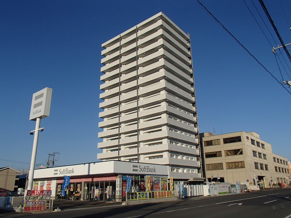 外観R.jpg
