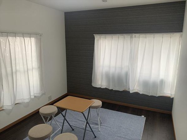 image2 (4).jpg