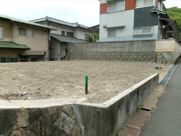 image2.jpg
