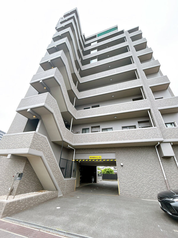 270051451-1.jpg