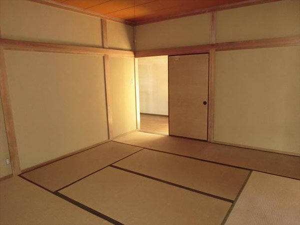 image2 (9).jpg